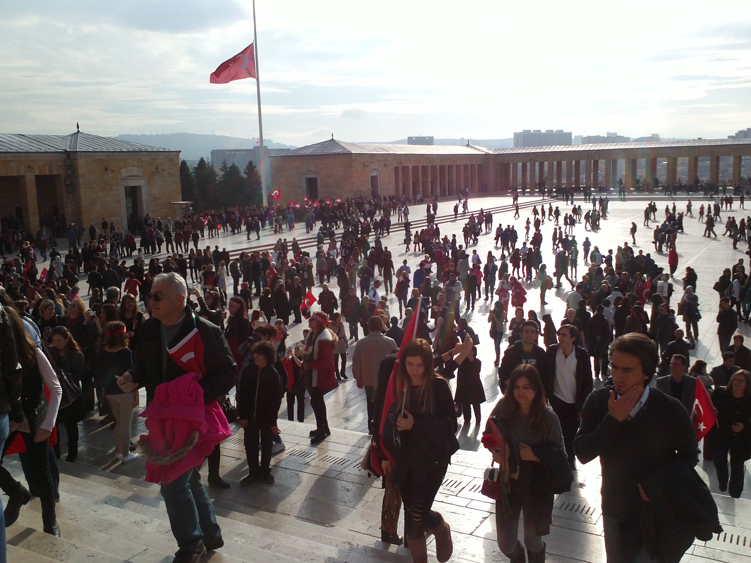 Hundreds of thousands of people coming to Ankara based mausoleum of Mustafa Kemal Atatürk, the founder of the country.