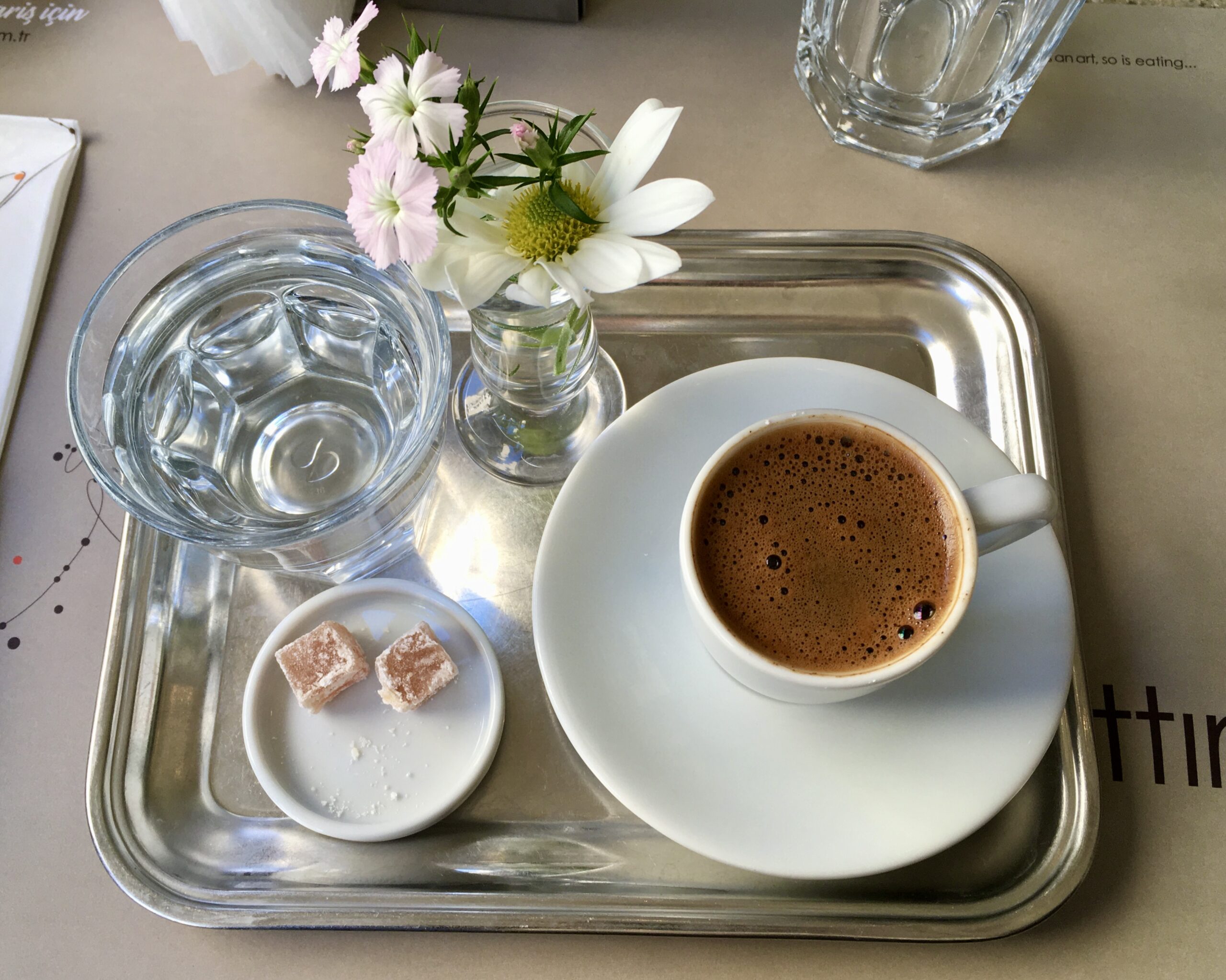 Letter from Ankara: Why the stand with coffee-to-go went bankrupt