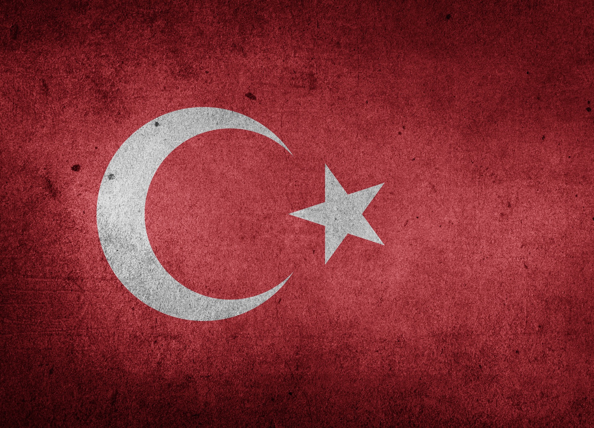 Za pokusem o převrat stojí klerik Gülen, nemám o tom pochyby, říká turecký novinář Emre Kızılkaya