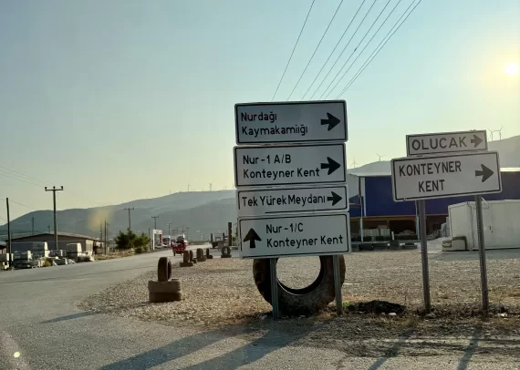 Dopis z Turecka: Svátky oběti v místech zasažených zemětřesením